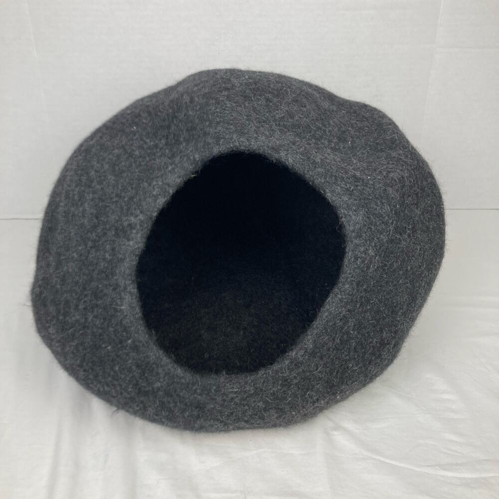 Petva Felted 100% Wool Cat Cave Pet Bed Charcoal Gray Cozy Winter Natural Nepal